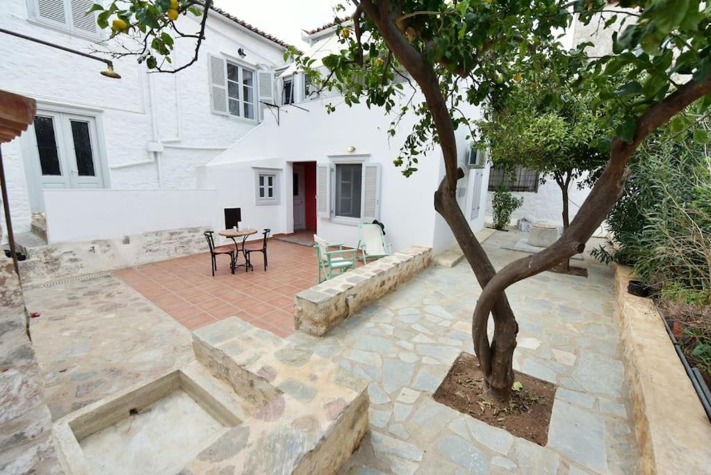 Sterna Apartment 伊兹拉 外观 照片